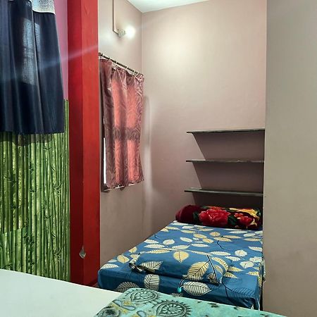 Indra Paying Guest House พาราณสี ภายนอก รูปภาพ