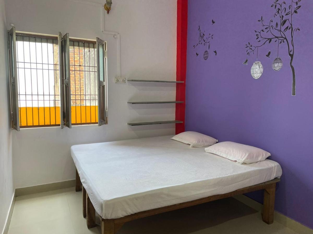 Indra Paying Guest House พาราณสี ภายนอก รูปภาพ